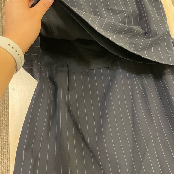 BCBGMAXAZRIA Pinstripe Sleeveless Open Back Collar Detail Work Dress - Picture 2 of 6